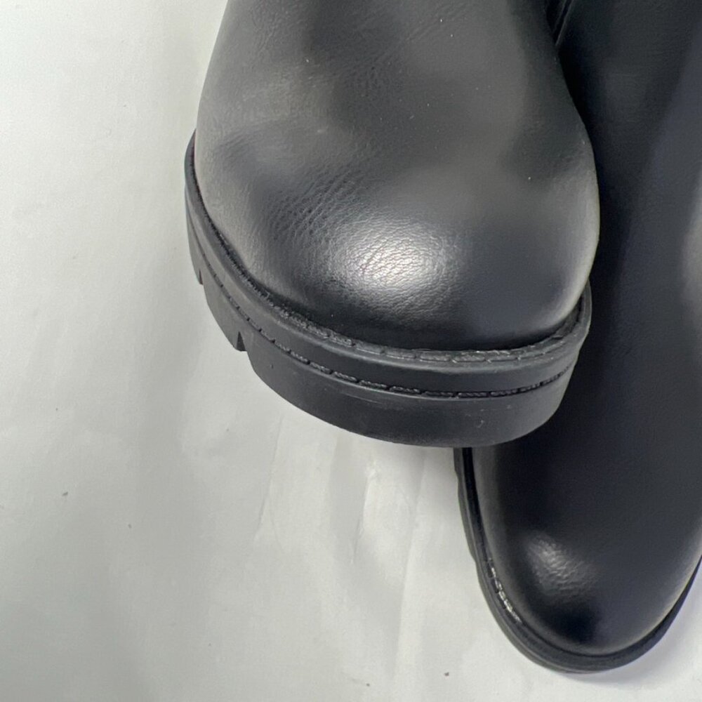 b.o.c. Black Ankle Booties elastic Sides Pull on Durable Soles New - Picture 2 of 10